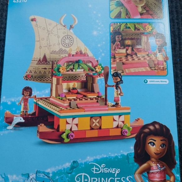 Disney moana lego set - Picture 2 of 2